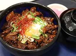 松阪牛どて煮丼
