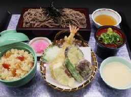 天ざる蕎麦とかやくご飯