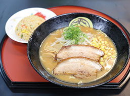 G.炙りチャーシュー味噌ラーメン・チャーハンセット